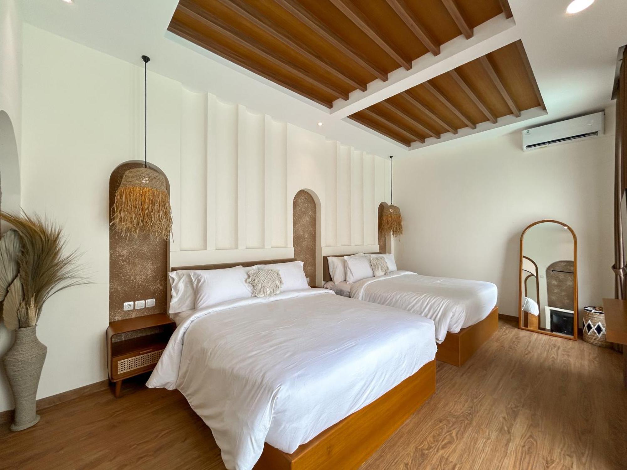 Tujuan Jogja Villas Arjuna With Private Pool Tugu Exterior foto